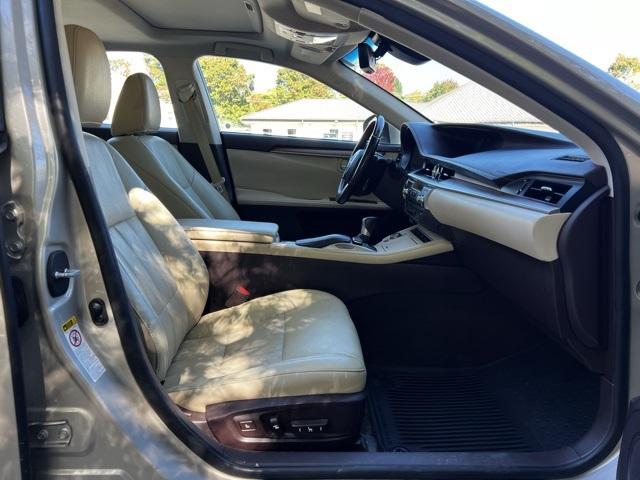 2017 Lexus ES 300h ES 300h FWD