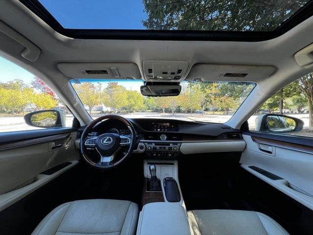 2017 Lexus ES 300h ES 300h FWD