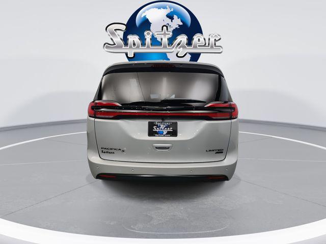 2026 Chrysler Pacifica Limited AWD