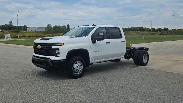 2026 Chevrolet Silverado 3500HD Chassis Work Truck
