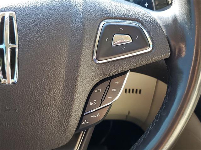 2016 Lincoln MKC Select