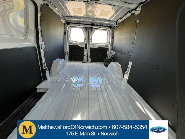 2025 Ford Transit Cargo Van Base