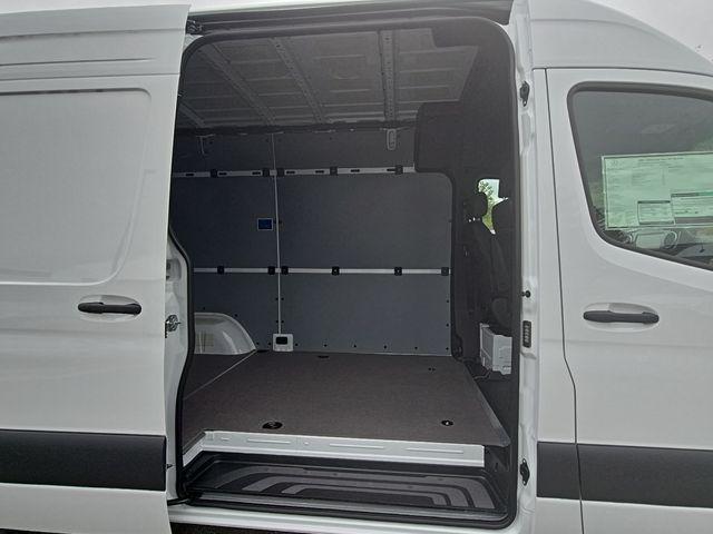 2026 Mercedes-Benz Sprinter 2500 Standard Roof 4-Cyl Diesel