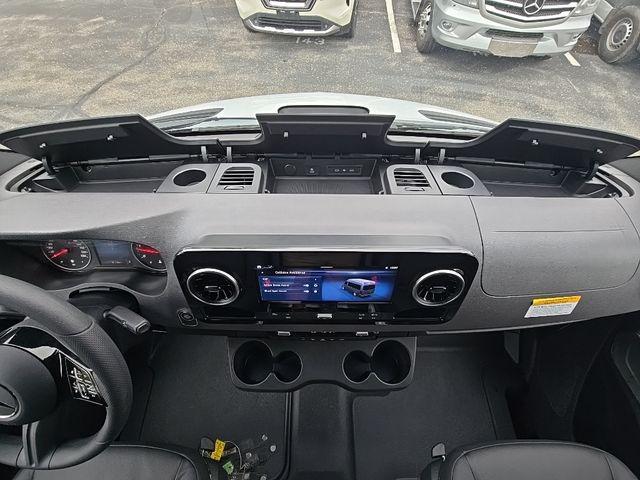 2026 Mercedes-Benz Sprinter 2500 Standard Roof 4-Cyl Diesel