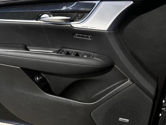 2025 Cadillac XT5 FWD Premium Luxury
