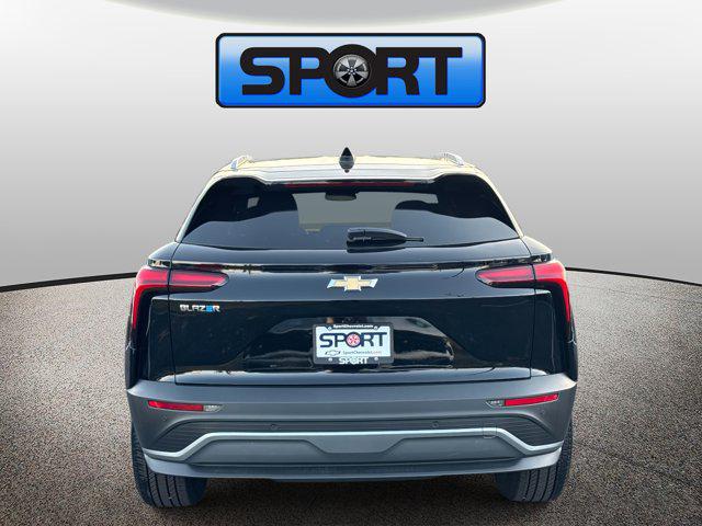 2025 Chevrolet V Blazer RWD LT