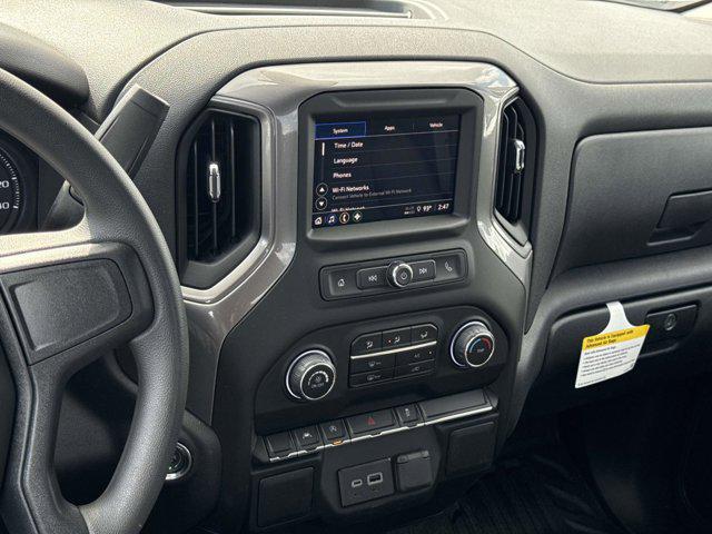 2025 Chevrolet Silverado 1500 4WD Regular Cab Standard Bed WT