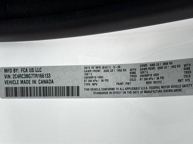 2026 Chrysler Pacifica Select