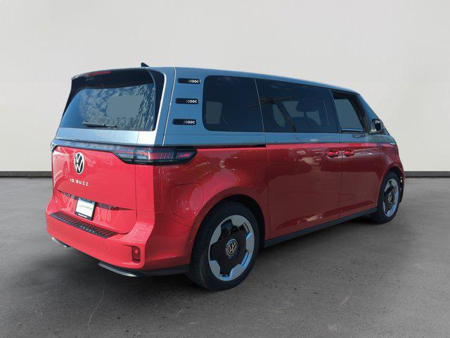 2025 Volkswagen ID. Buzz Pro S Plus