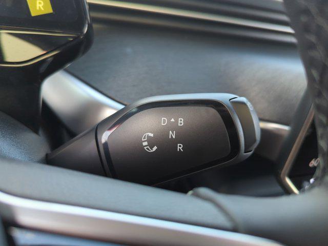 2025 Volkswagen ID. Buzz Pro S Plus