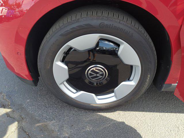 2025 Volkswagen ID. Buzz Pro S Plus