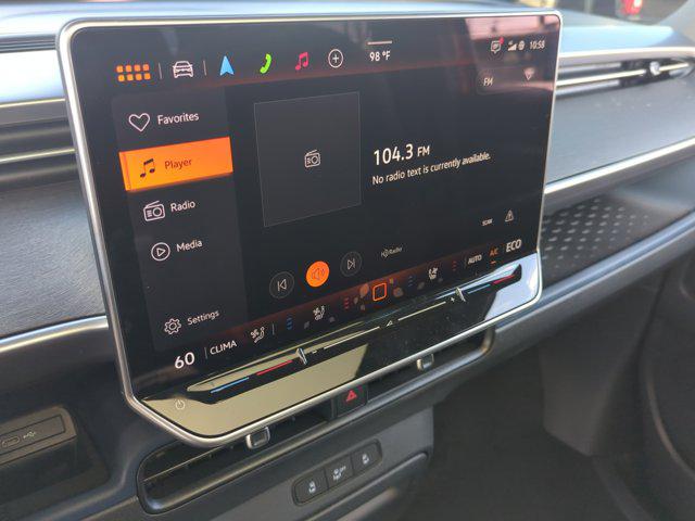 2025 Volkswagen ID. Buzz Pro S Plus