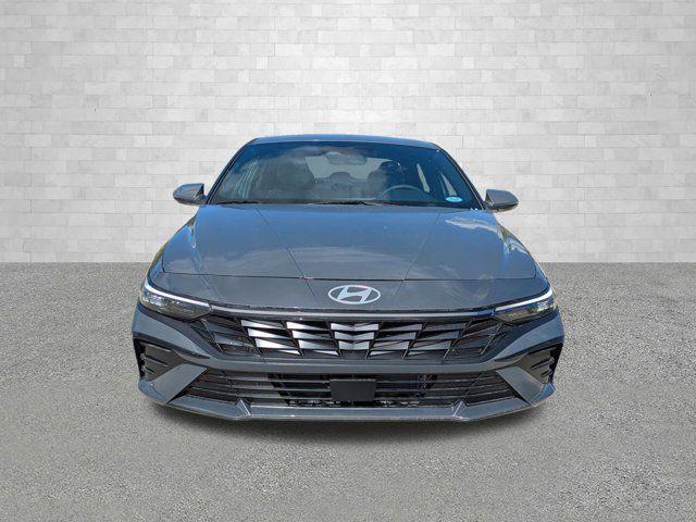 2025 Hyundai Elantra Hybrid Limited