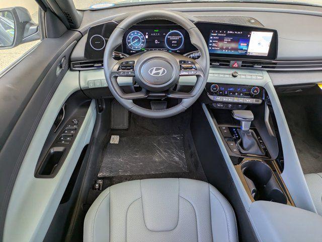 2025 Hyundai Elantra Hybrid Limited