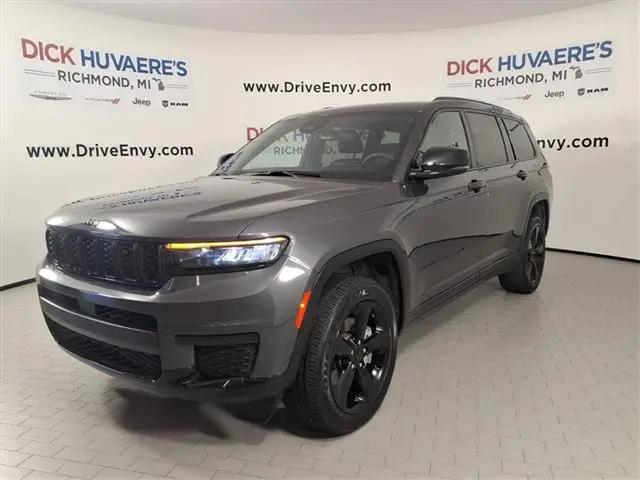 2023 Jeep Grand Cherokee L Altitude 4x4 for sale in Richmond, MI