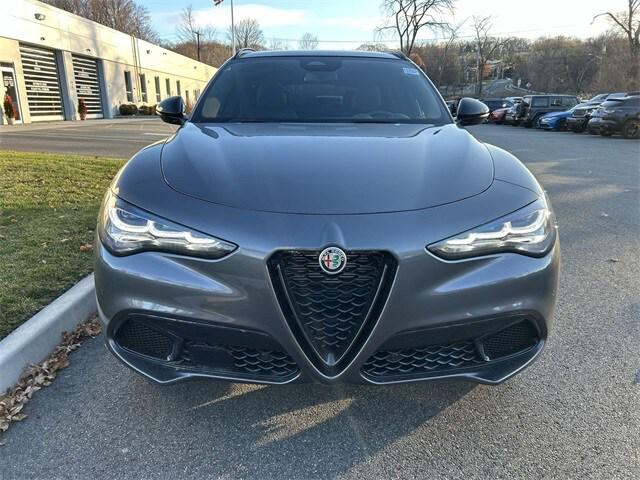 2025 Alfa Romeo Stelvio STELVIO AWD 2025 Alfa Romeo Stelvio STELVIO AWD