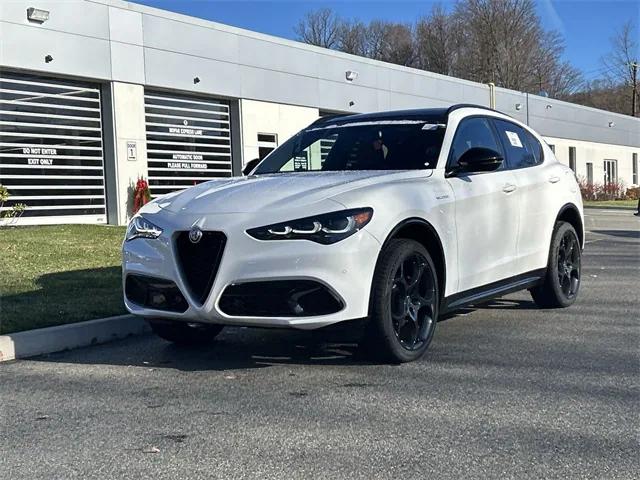 2025 Alfa Romeo Stelvio STELVIO AWD
