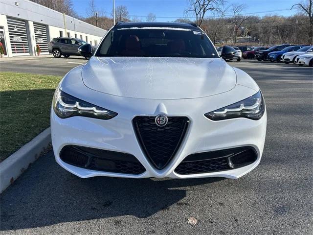 2025 Alfa Romeo Stelvio STELVIO AWD