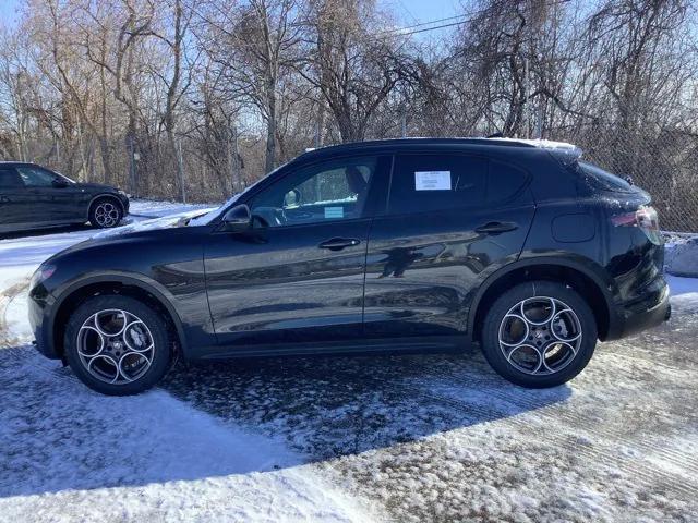 2025 Alfa Romeo Stelvio STELVIO AWD