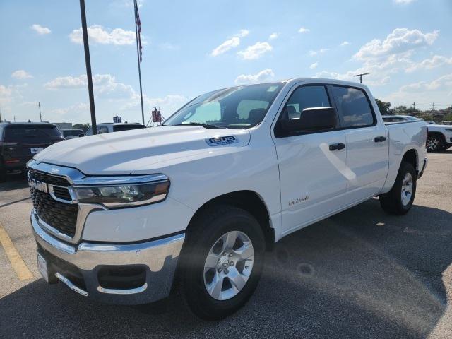2025 RAM Ram 1500 RAM 1500 TRADESMAN CREW CAB 4X2 57 BOX 2025 RAM Ram 1500 RAM 1500 TRADESMAN CREW CAB 4X2 57 BOX