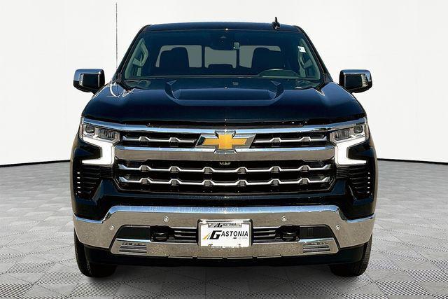 2023 Chevrolet Silverado 1500 4WD Crew Cab Short Bed LTZ