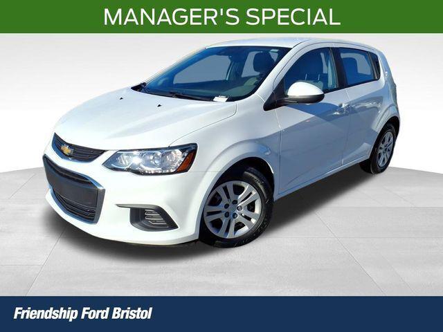 2020 Chevrolet Sonic FWD Hatchback 1FL 5-Door 2020 Chevrolet Sonic FWD Hatchback 1FL 5-Door