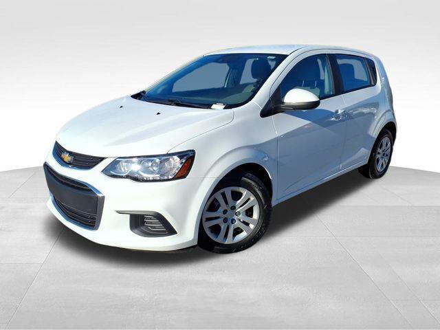 2020 Chevrolet Sonic FWD Hatchback 1FL 5-Door 2020 Chevrolet Sonic FWD Hatchback 1FL 5-Door