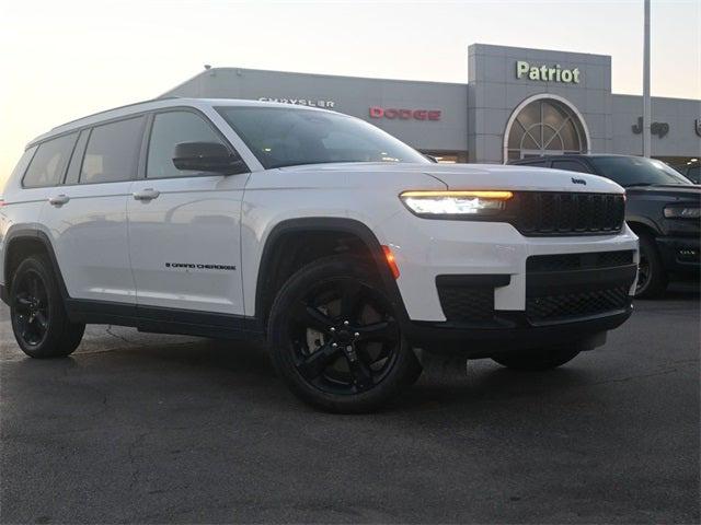 2023 Jeep Grand Cherokee L Altitude 4x4 2023 Jeep Grand Cherokee L Altitude 4x4