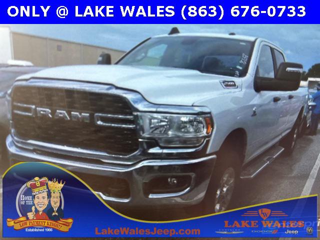 2023 RAM 2500 Big Horn Crew Cab 4x4 8 Box
