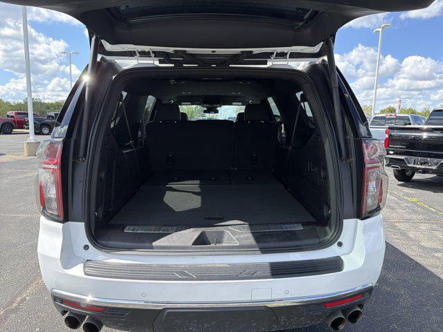 2024 Chevrolet Suburban 4WD Premier