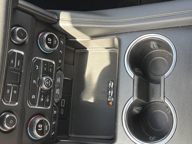 2024 Chevrolet Suburban 4WD Premier