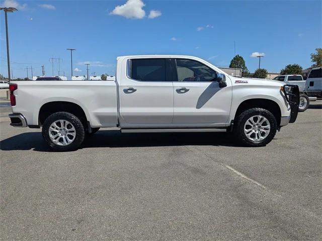 2023 Chevrolet Silverado 1500 4WD Crew Cab Standard Bed LTZ