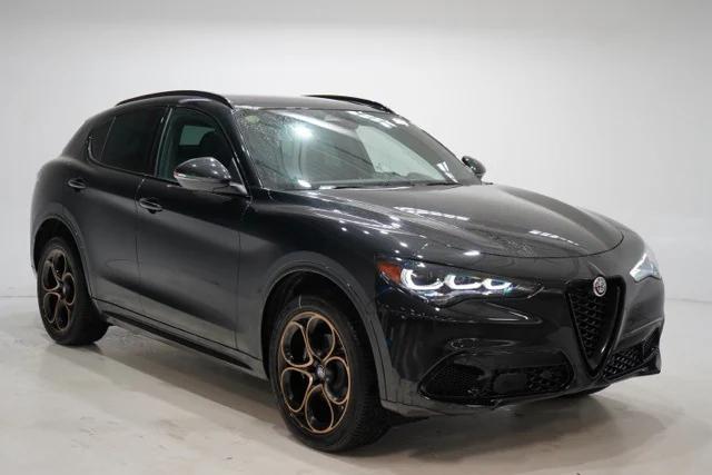 2025 Alfa Romeo Stelvio STELVIO INTENSA AWD