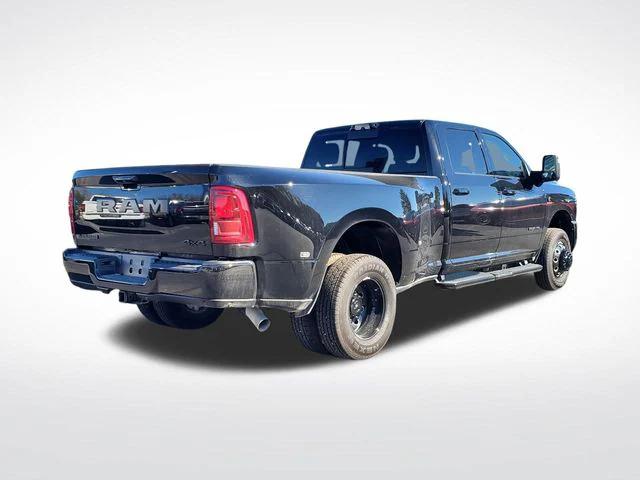 2025 RAM 3500 Laramie Crew Cab 4x4 8 Box 2025 RAM 3500 Laramie Crew Cab 4x4 8 Box