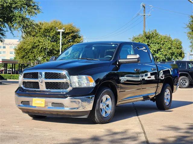 2023 RAM 1500 Classic SLT Crew Cab 4x2 57 Box 2023 RAM 1500 Classic SLT Crew Cab 4x2 57 Box
