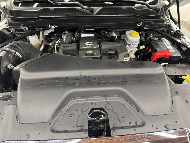 2022 RAM 2500 Tradesman Regular Cab 4x4 8 Box 2022 RAM 2500 Tradesman Regular Cab 4x4 8 Box