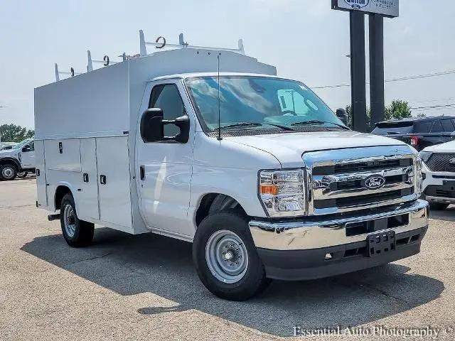 2026 Ford E-350 Cutaway E-Series Cutaway