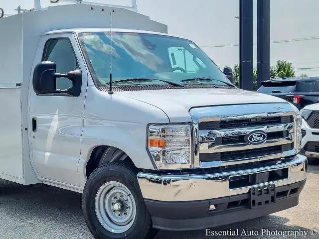 2026 Ford E-350 Cutaway E-Series Cutaway