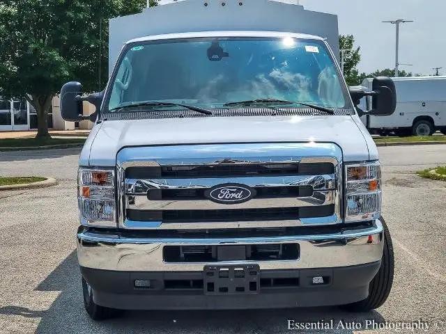 2026 Ford E-350 Cutaway E-Series Cutaway