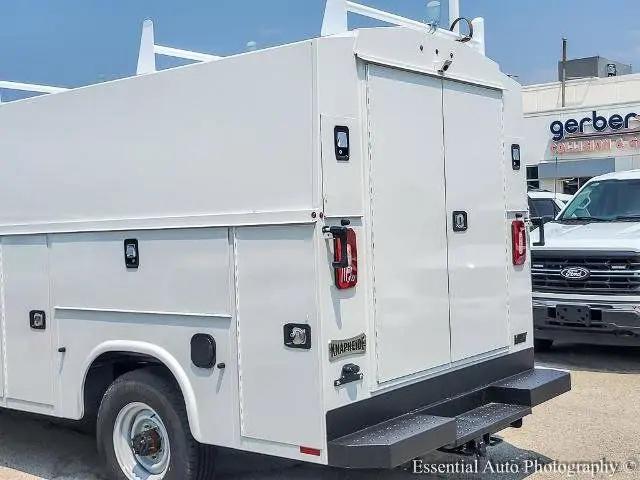 2026 Ford E-350 Cutaway E-Series Cutaway