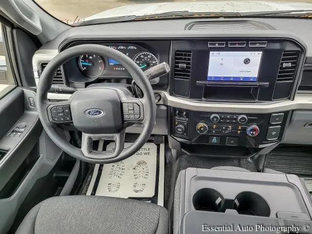 2024 Ford 600 XL