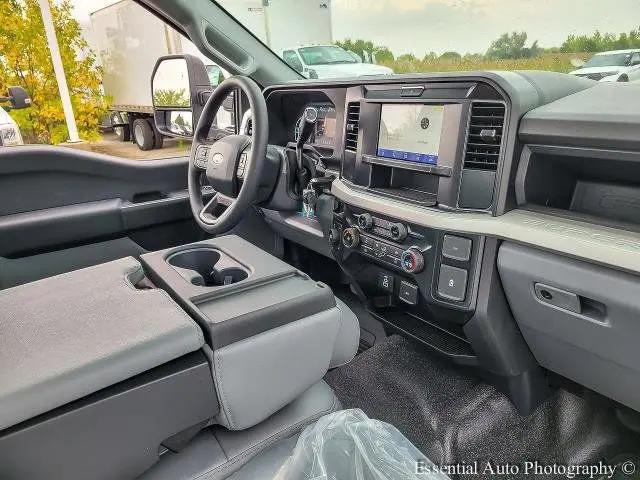 2025 Ford F-450 XL