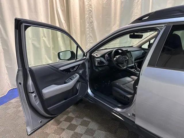 2025 Subaru Outback Limited XT