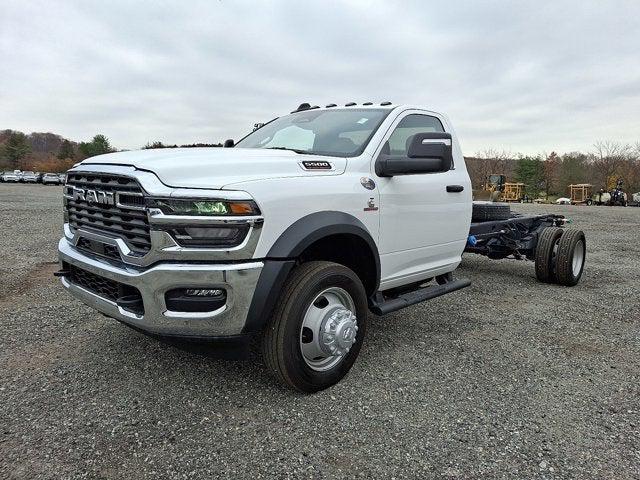 2025 RAM 5500 Chassis Tradesman/Big Horn