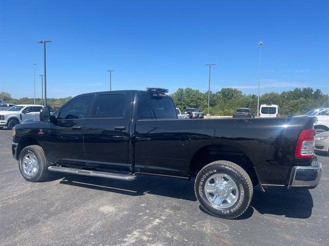 2024 RAM 3500 Tradesman Crew Cab 4x4 8 Box 2024 RAM 3500 Tradesman Crew Cab 4x4 8 Box