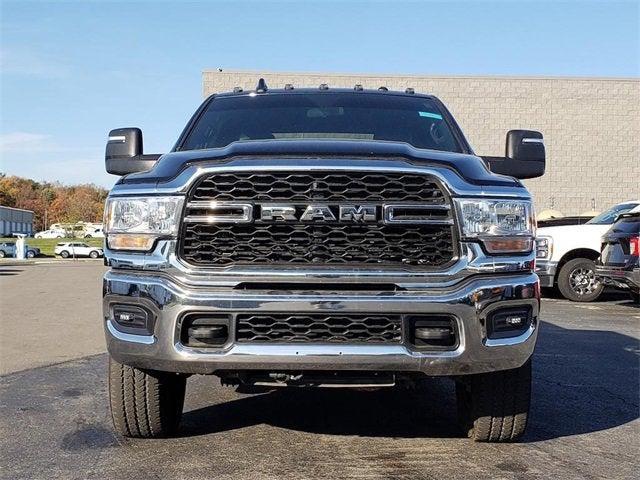2024 RAM 3500 Tradesman Crew Cab 4x4 8 Box 2024 RAM 3500 Tradesman Crew Cab 4x4 8 Box