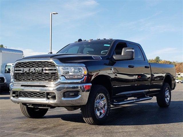 2024 RAM 3500 Tradesman Crew Cab 4x4 8 Box 2024 RAM 3500 Tradesman Crew Cab 4x4 8 Box