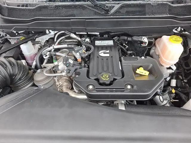 2025 Ram 5500 Tradesman/Big Horn