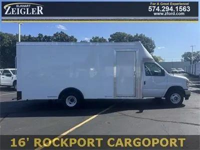 2026 Ford E-450 Cutaway E-Series Cutaway