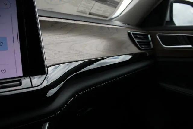 2026 Volkswagen Atlas SE